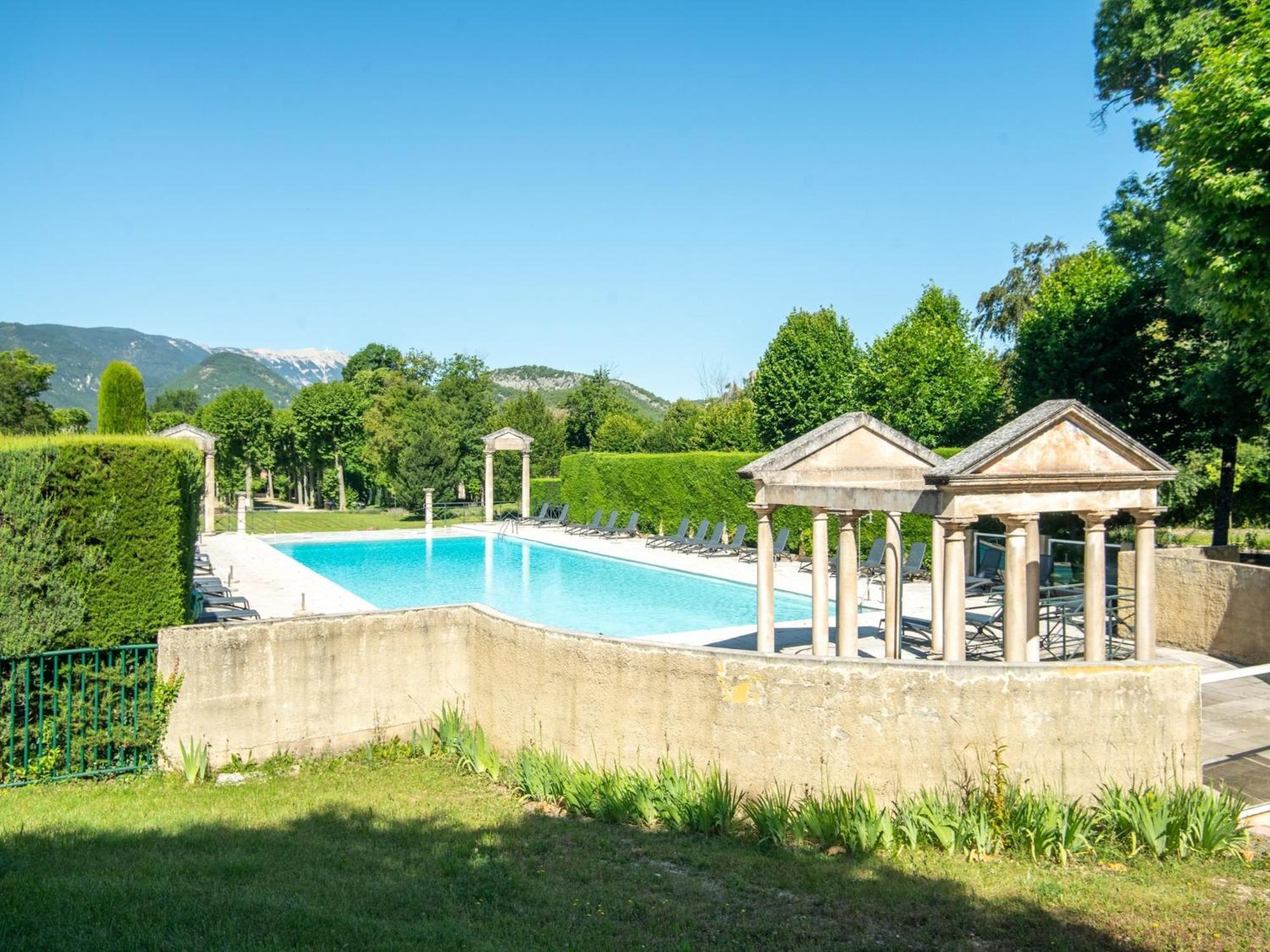Cozy Apartment With Swimming Pool Terrace Garden Parking Montbrun-les-Bains Exterior photo