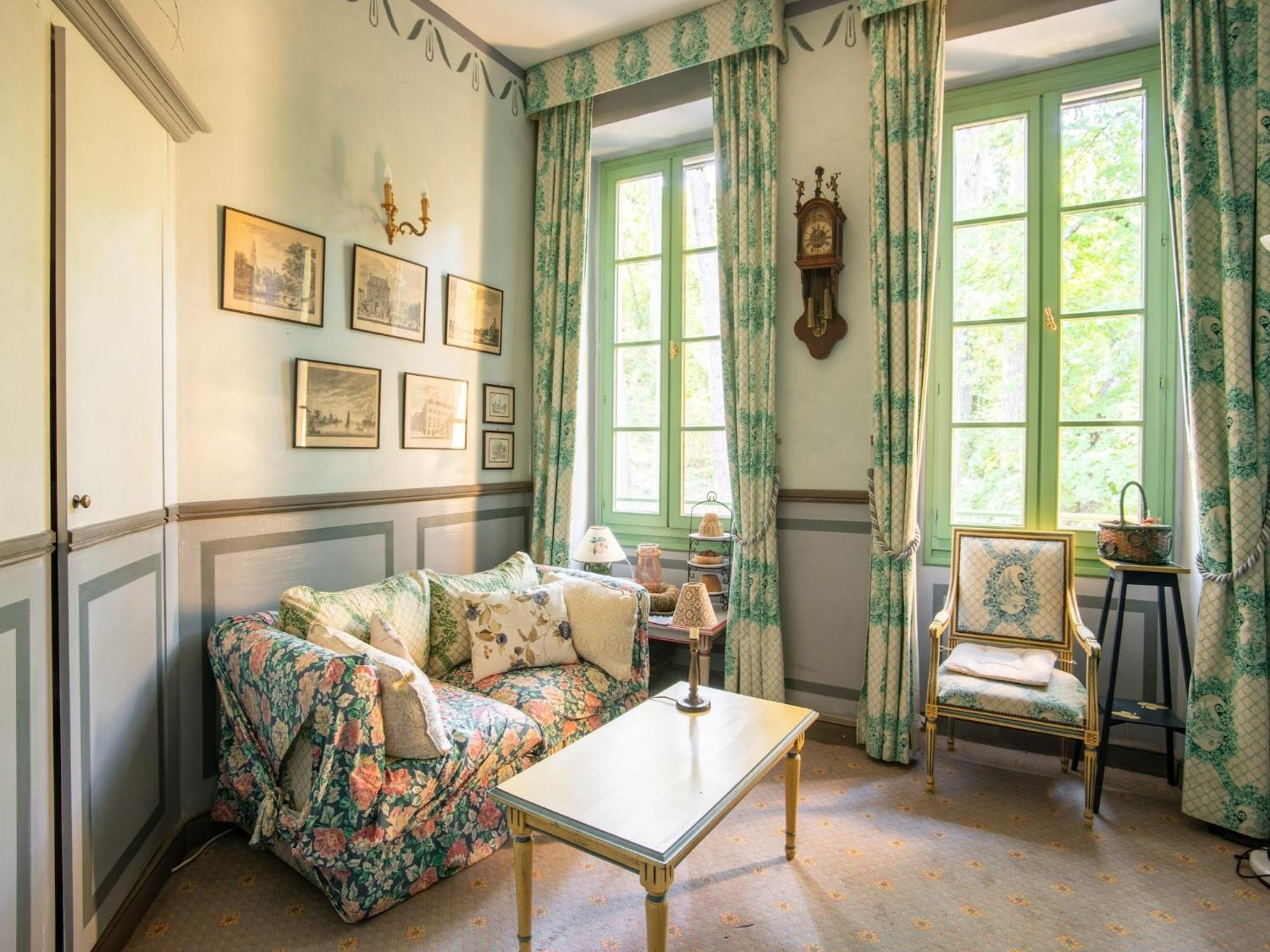 Cozy Apartment With Swimming Pool Terrace Garden Parking Montbrun-les-Bains Exterior photo