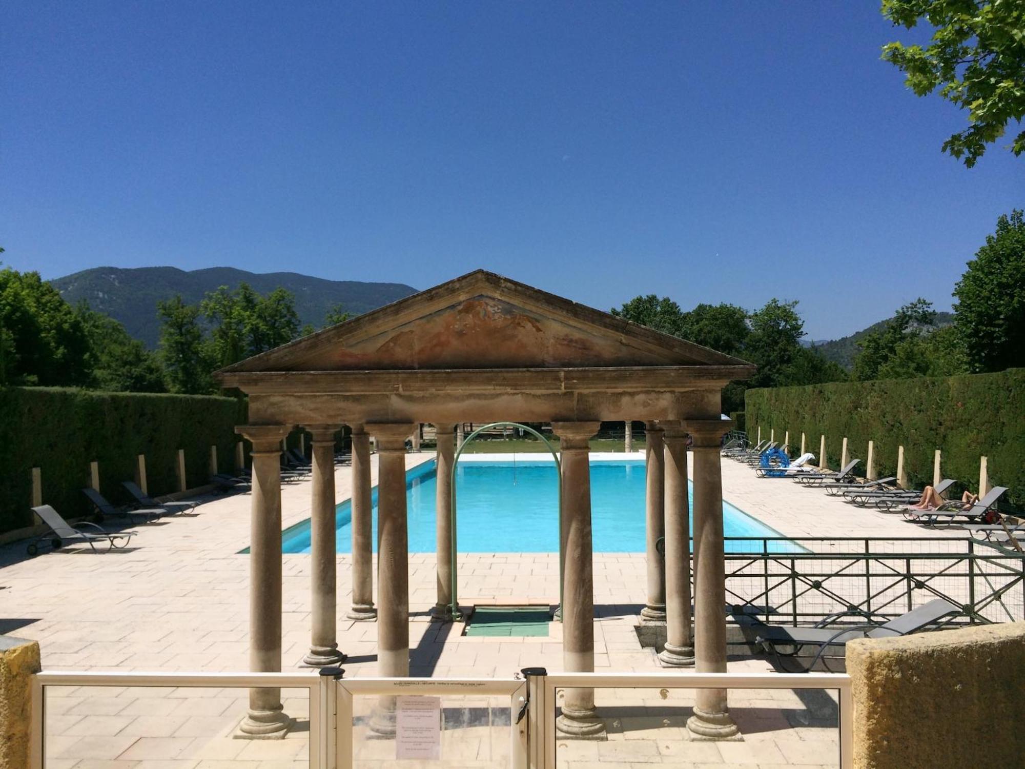 Cozy Apartment With Swimming Pool Terrace Garden Parking Montbrun-les-Bains Exterior photo